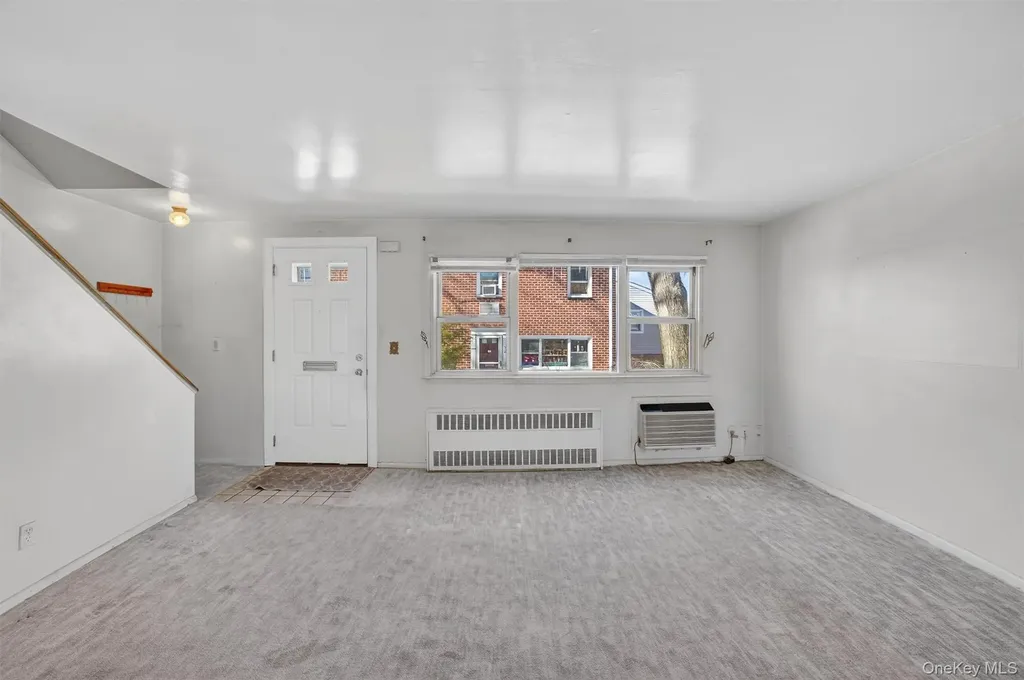 42 Charter Circle Ossining NY 10562
