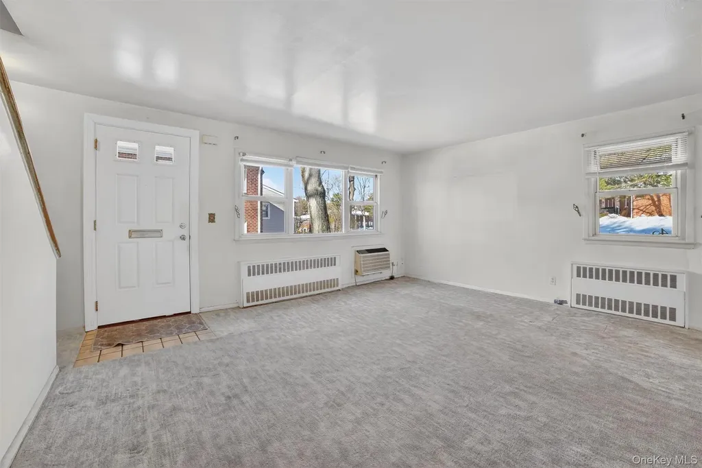 42 Charter Circle Ossining NY 10562