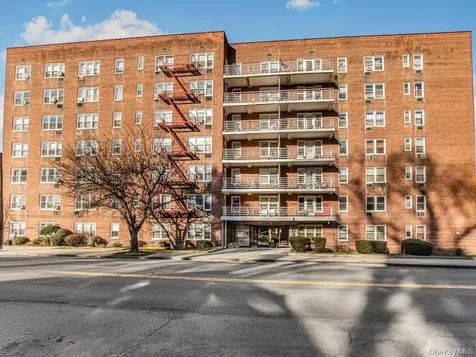 709 Warburton Avenue Yonkers NY 10701