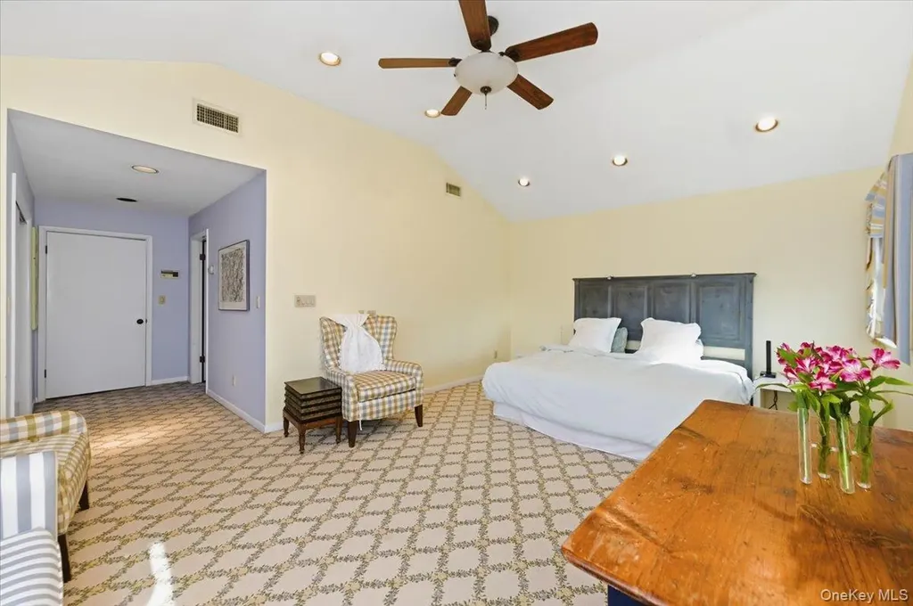 1495 Bay Boulevard Atlantic Beach NY 11509