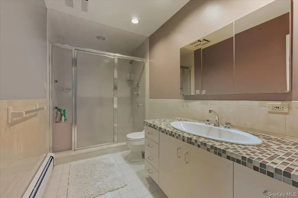 1495 Bay Boulevard Atlantic Beach NY 11509