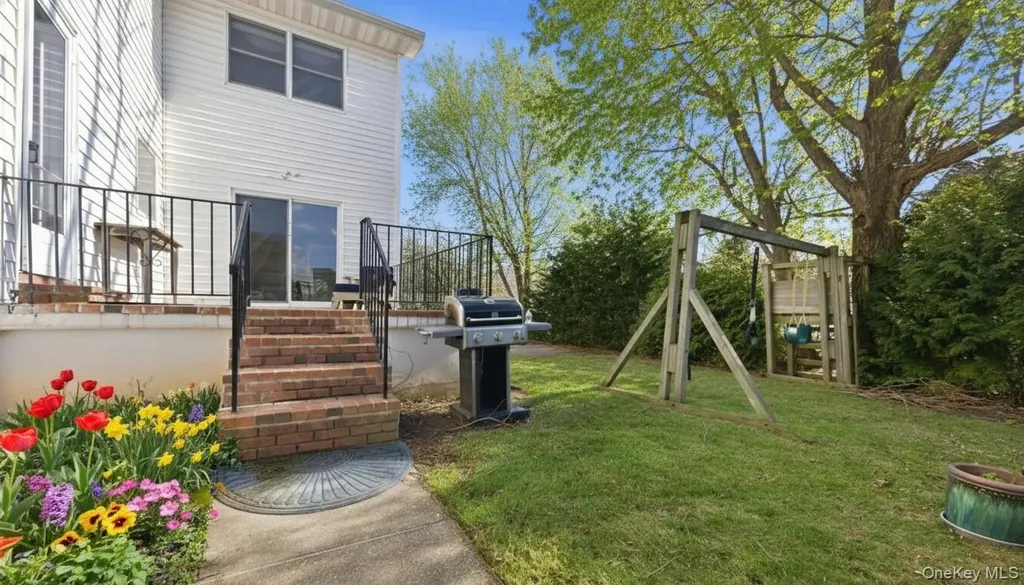 1495 Bay Boulevard Atlantic Beach NY 11509