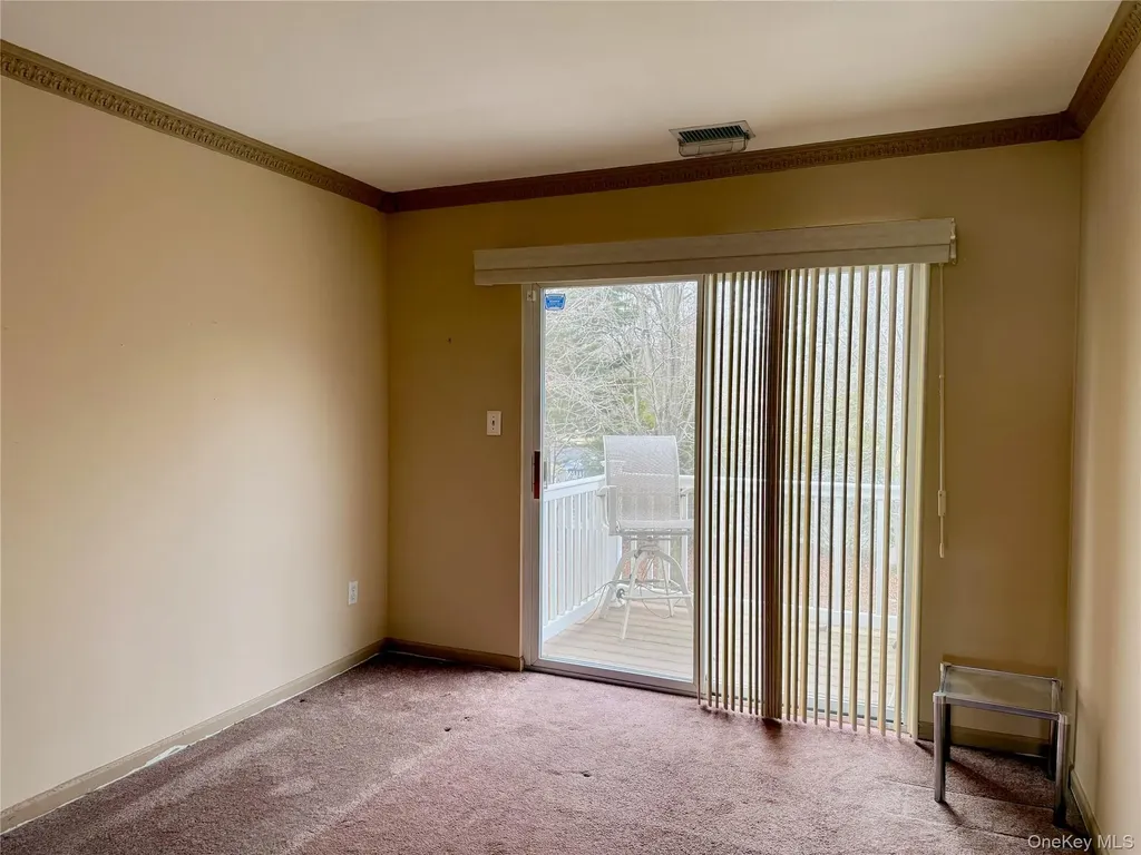 6 Morley Circle Melville NY 11747