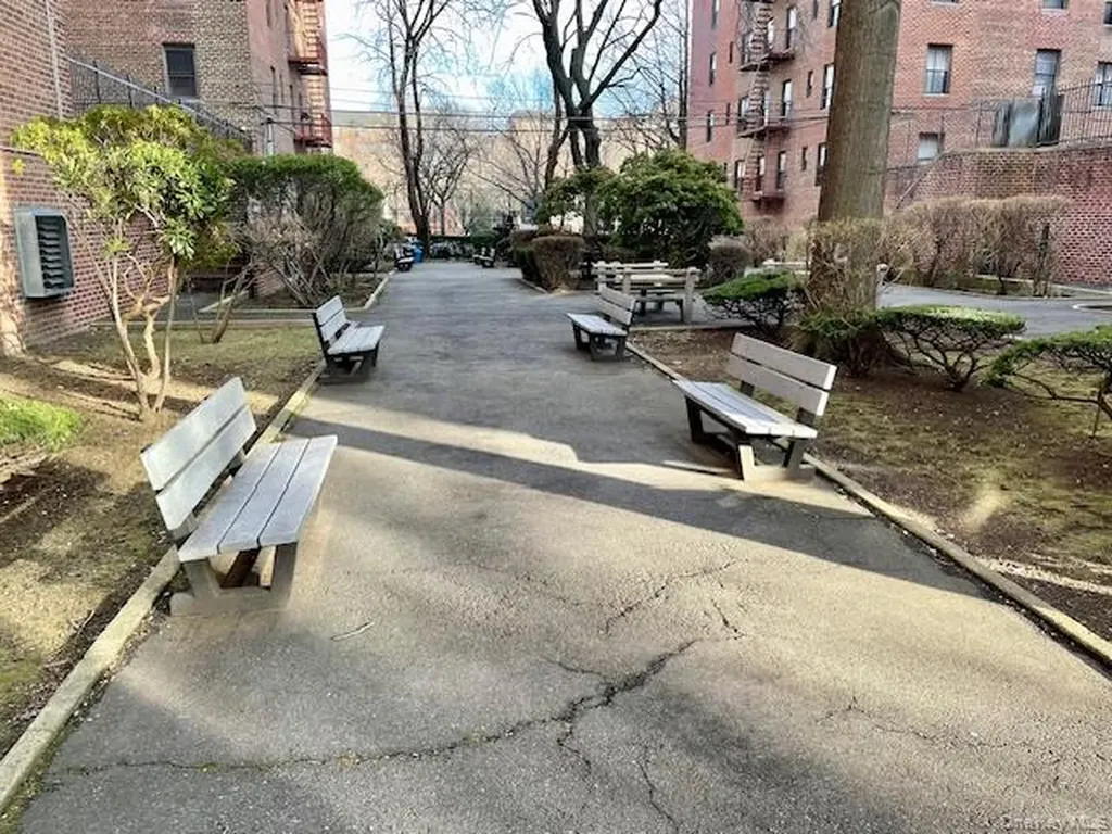 88-11 Northern Boulevard Jackson Heights NY 11372