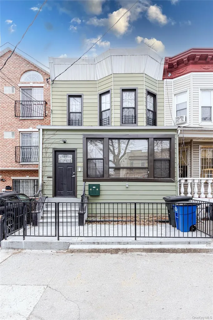 282 E 38th Street Brooklyn NY 11203