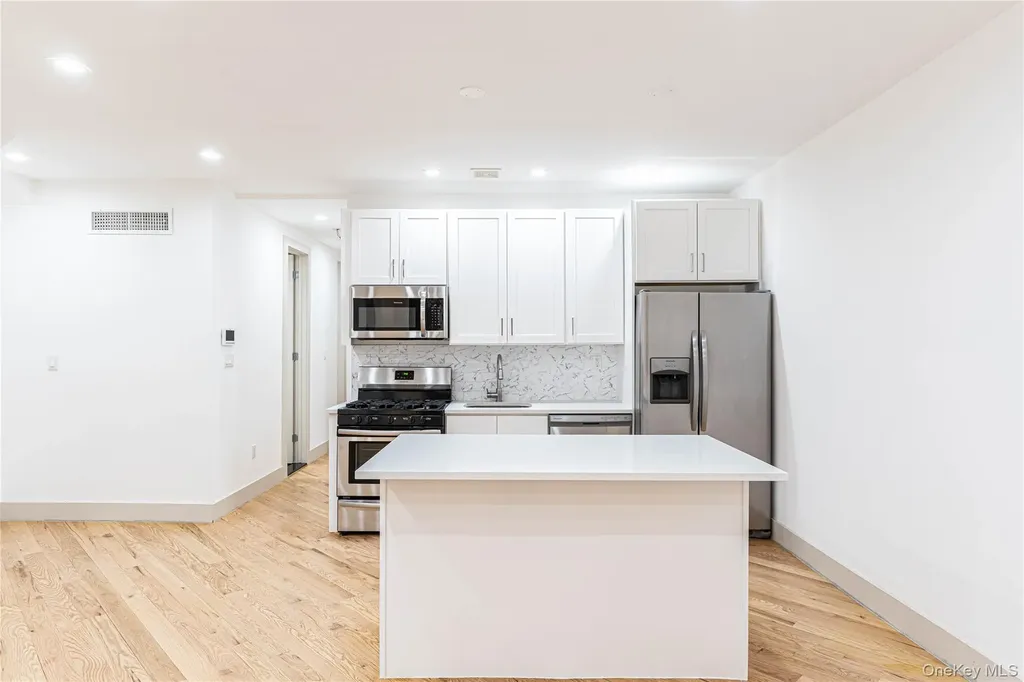 282 E 38th Street Brooklyn NY 11203
