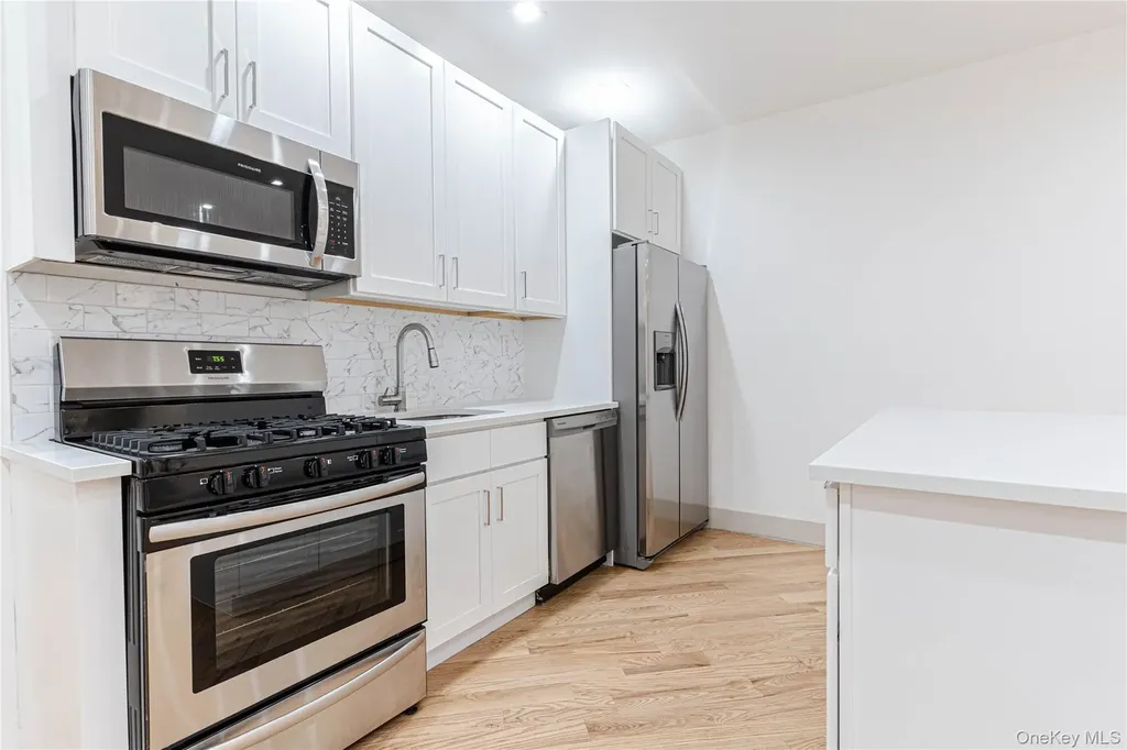 282 E 38th Street Brooklyn NY 11203