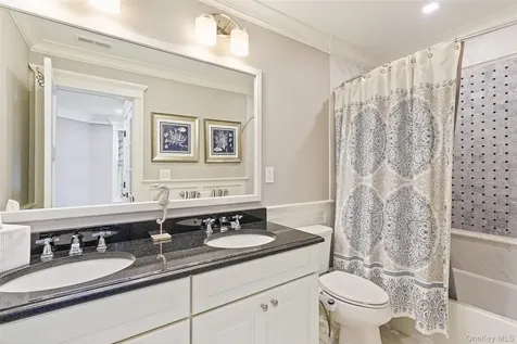 4 Goldman Court Cortlandt Manor NY 10567