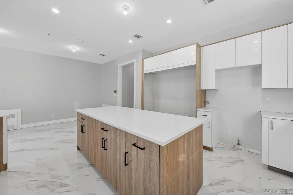 35 S Cole Avenue Spring Valley NY 10977