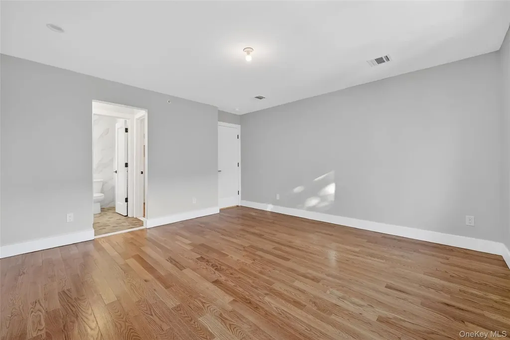 35 S Cole Avenue Spring Valley NY 10977