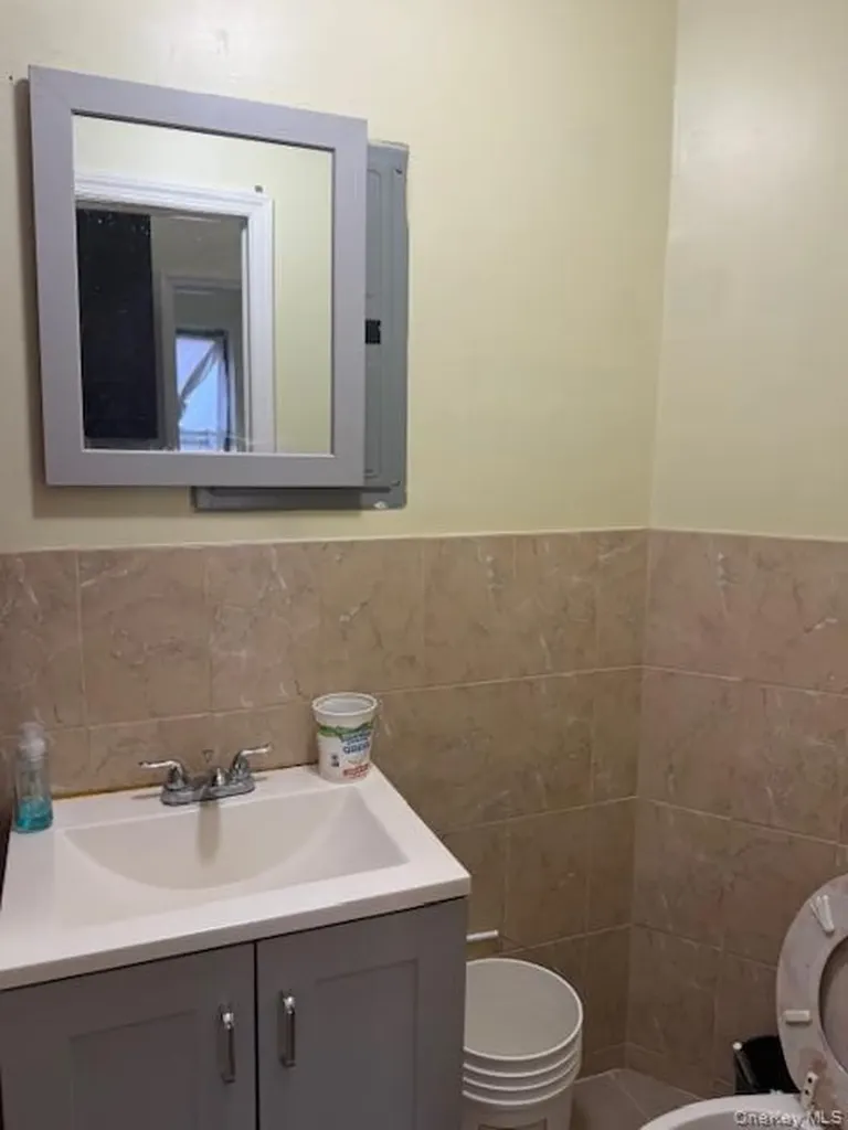 504 Willoughby Avenue Brooklyn NY 11206