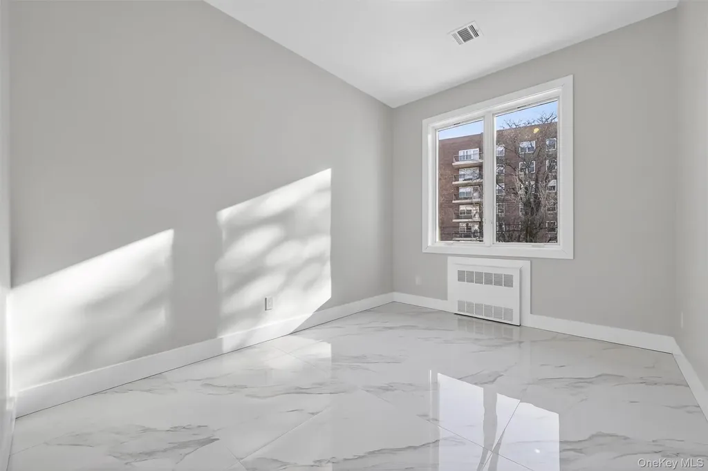 35 S Cole Avenue Spring Valley NY 10977