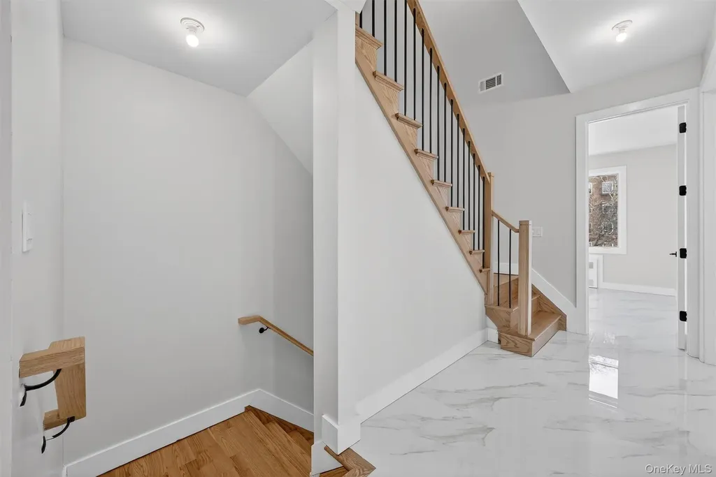 35 S Cole Avenue Spring Valley NY 10977