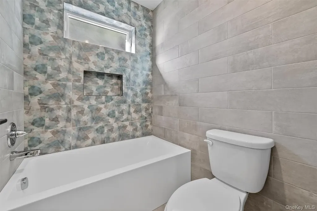35 S Cole Avenue Spring Valley NY 10977