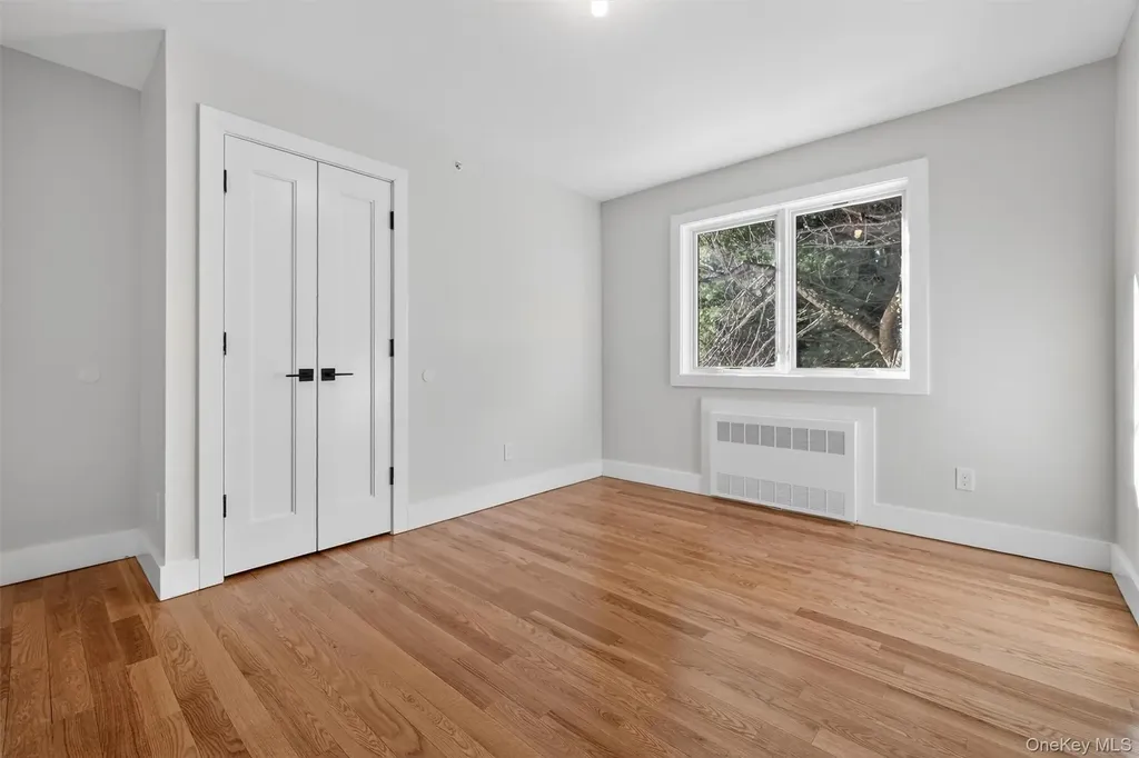 35 S Cole Avenue Spring Valley NY 10977