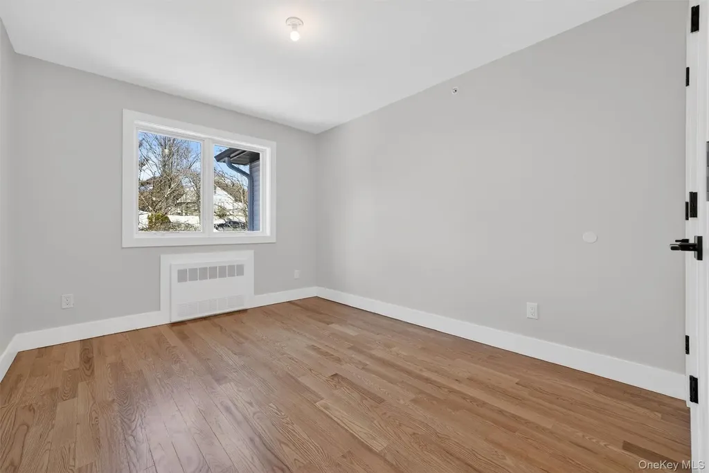 35 S Cole Avenue Spring Valley NY 10977