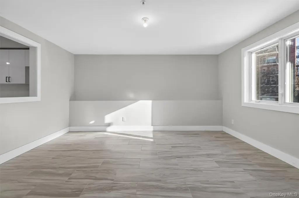 35 S Cole Avenue Spring Valley NY 10977