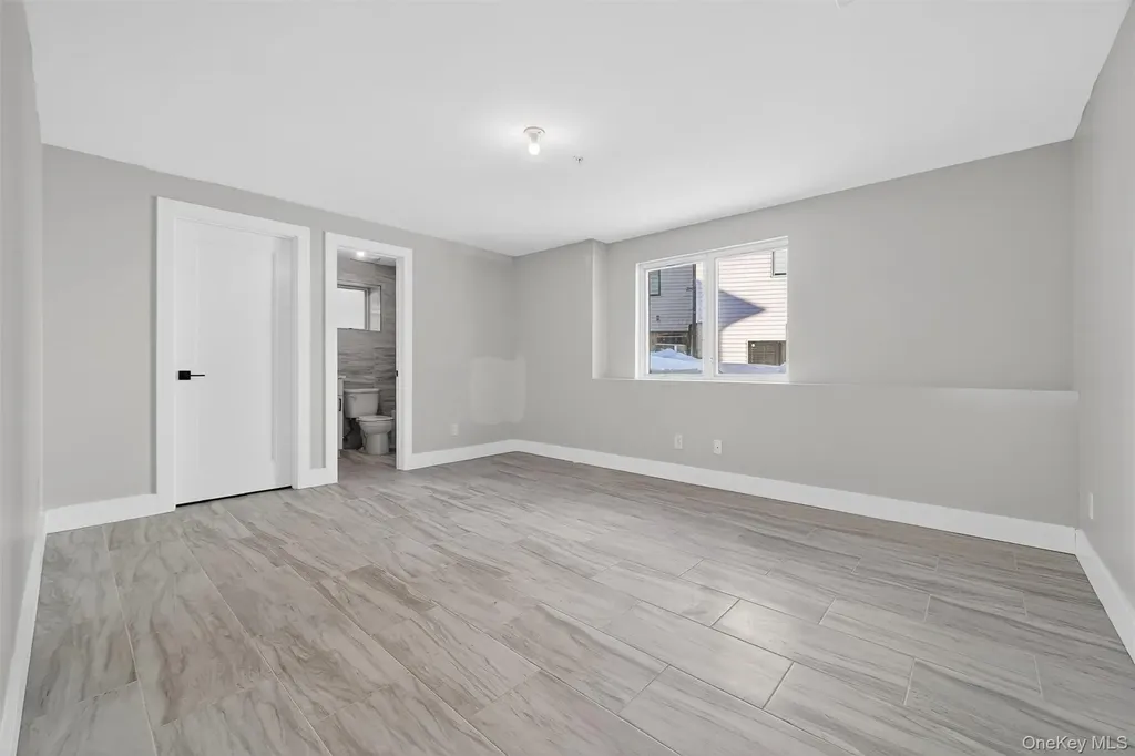 35 S Cole Avenue Spring Valley NY 10977