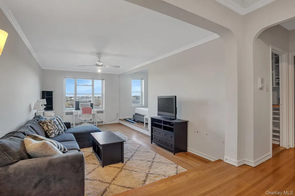 113-14 72nd Road Forest Hills NY 11375