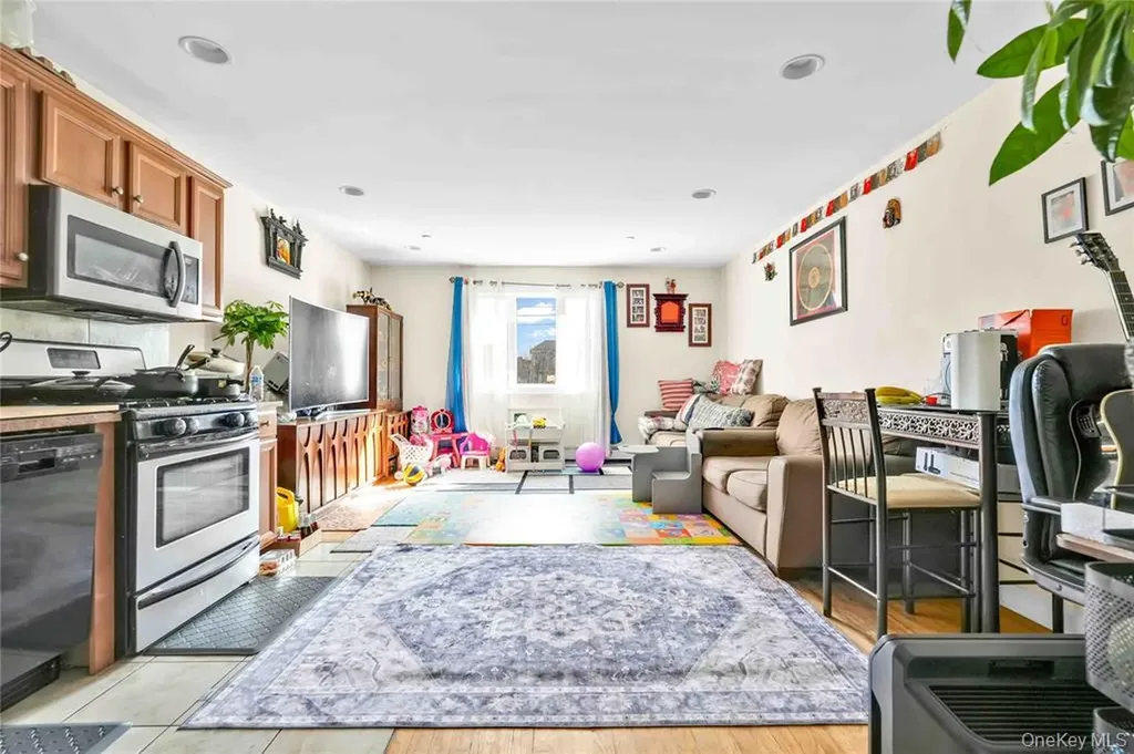8439 60th Drive Middle Village NY 11379