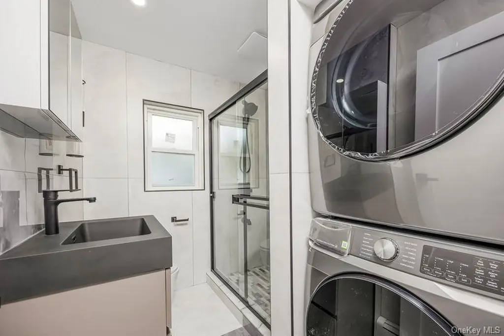 335 Peninsula Boulevard Cedarhurst NY 11516