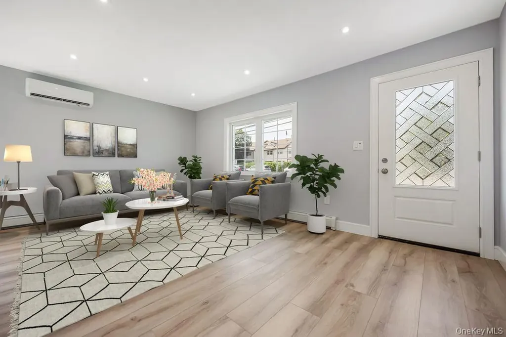 335 Peninsula Boulevard Cedarhurst NY 11516