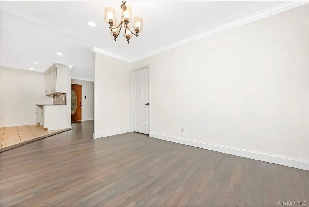 59 Nelson Road Selden NY 11784