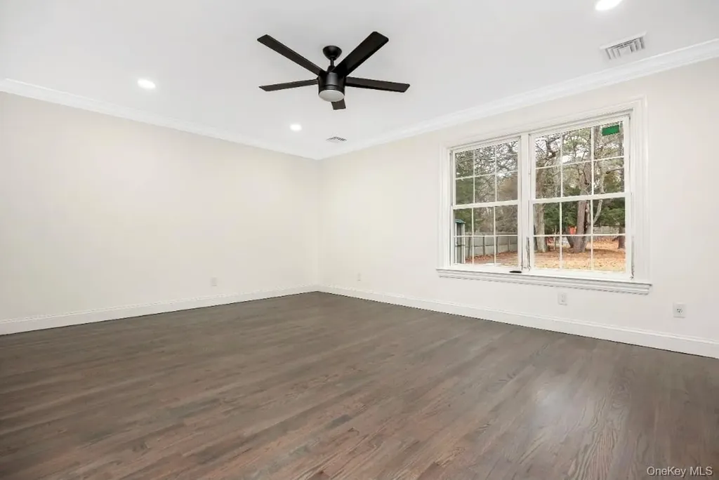 59 Nelson Road Selden NY 11784