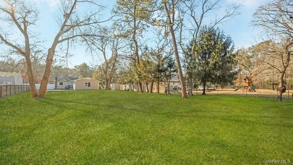 59 Nelson Road Selden NY 11784