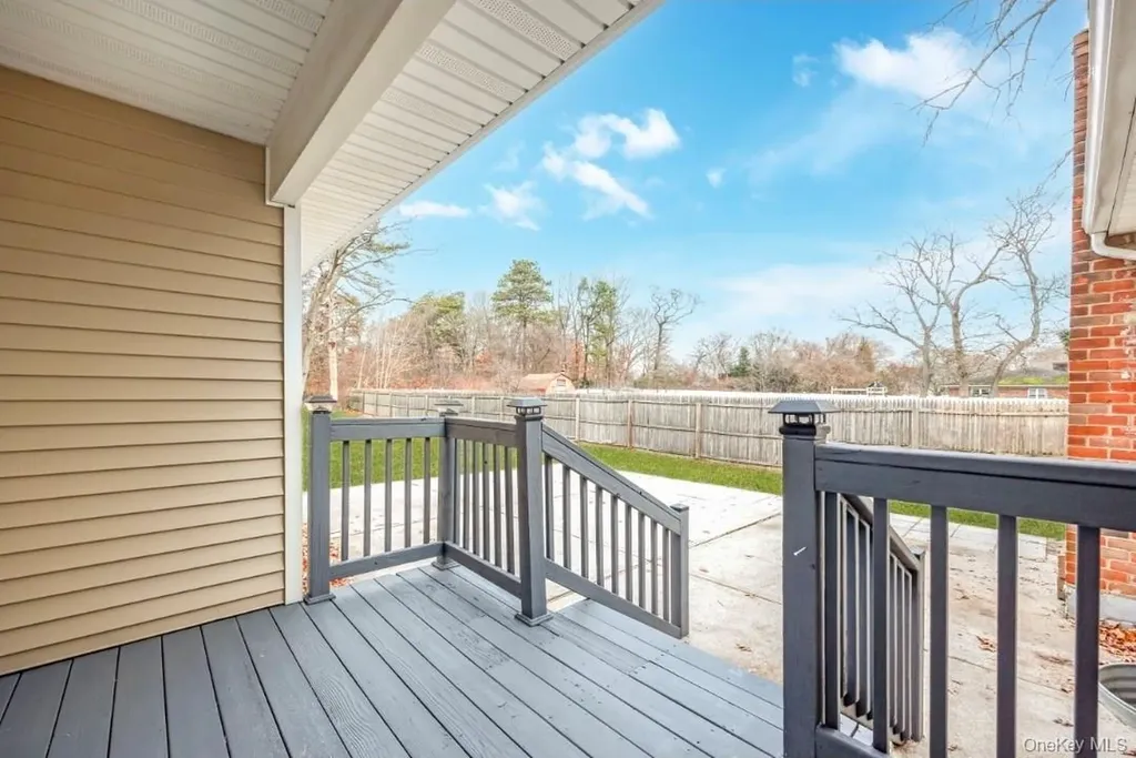 59 Nelson Road Selden NY 11784