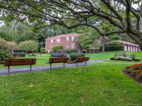 15 Bryant Crescent White Plains NY 10605