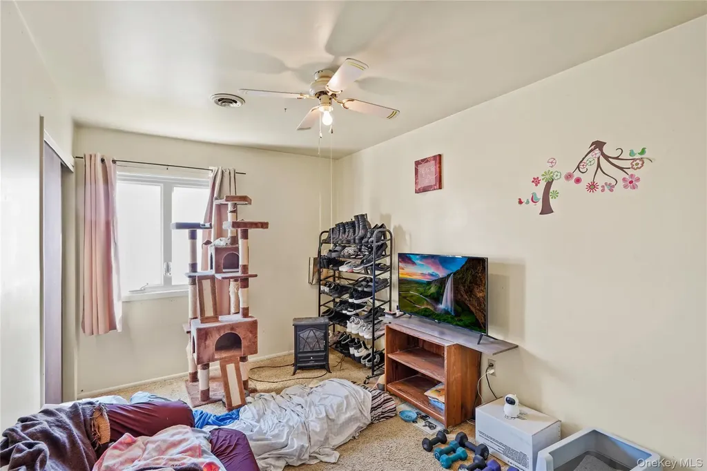82 Division Avenue Spring Valley NY 10977