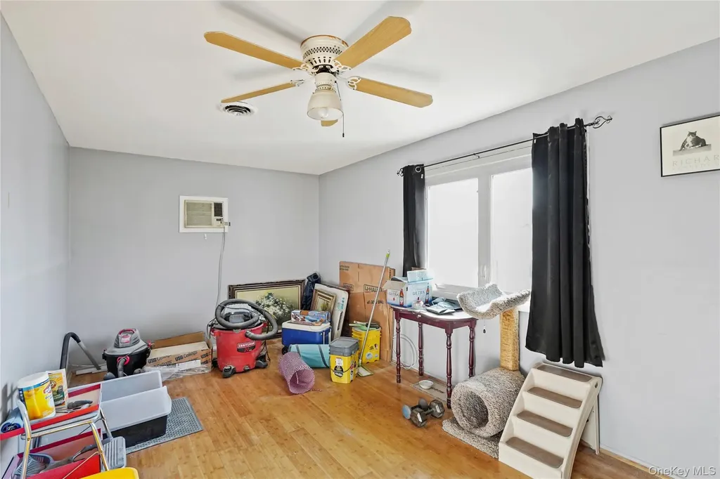 82 Division Avenue Spring Valley NY 10977