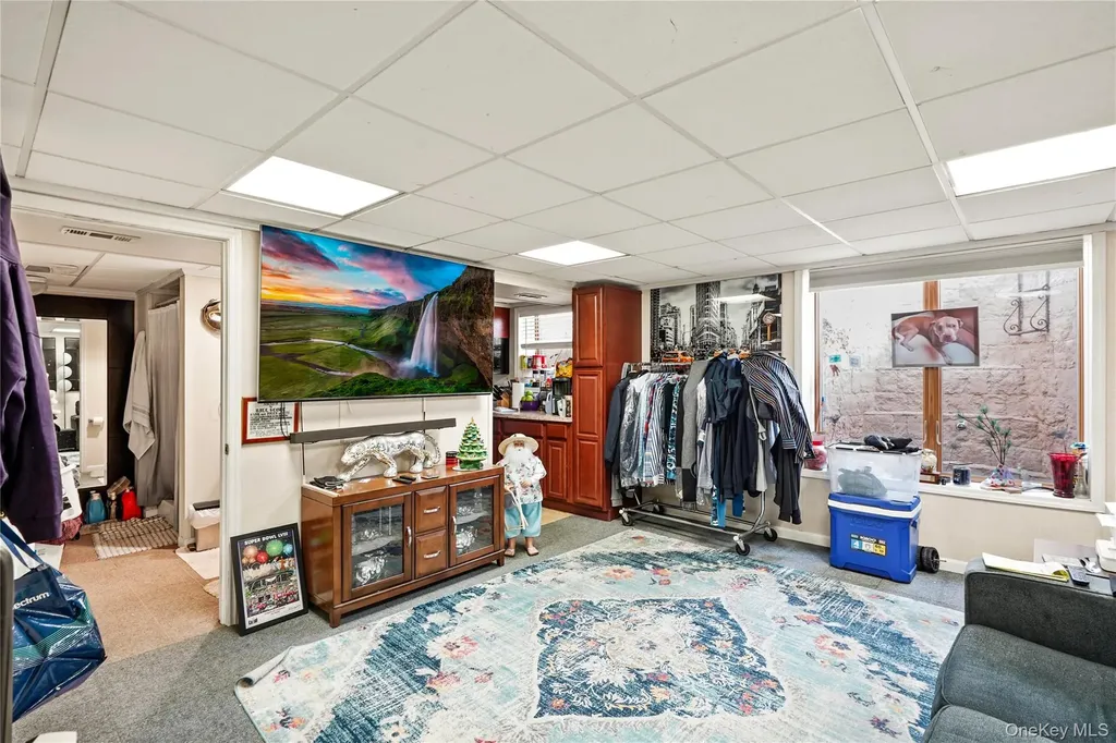82 Division Avenue Spring Valley NY 10977
