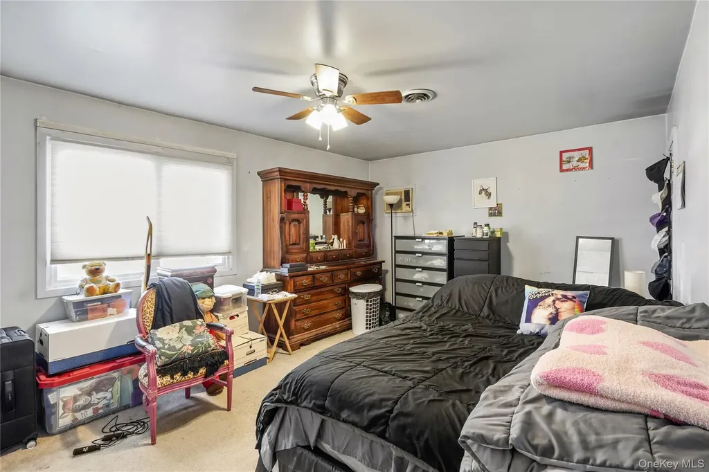 82 Division Avenue Spring Valley NY 10977