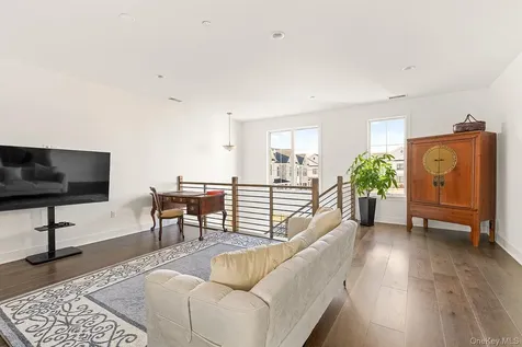 26 Wallace Way Chappaqua NY 10514