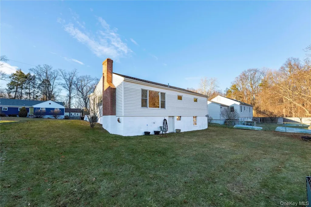 103 W Willow Street Beacon NY 12508