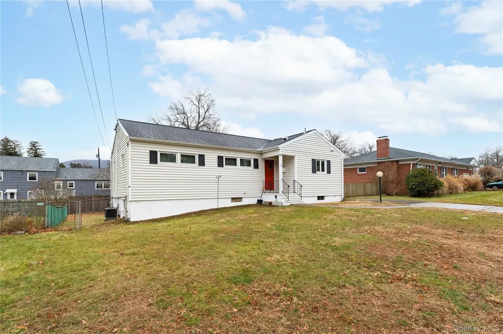 103 W Willow Street Beacon NY 12508