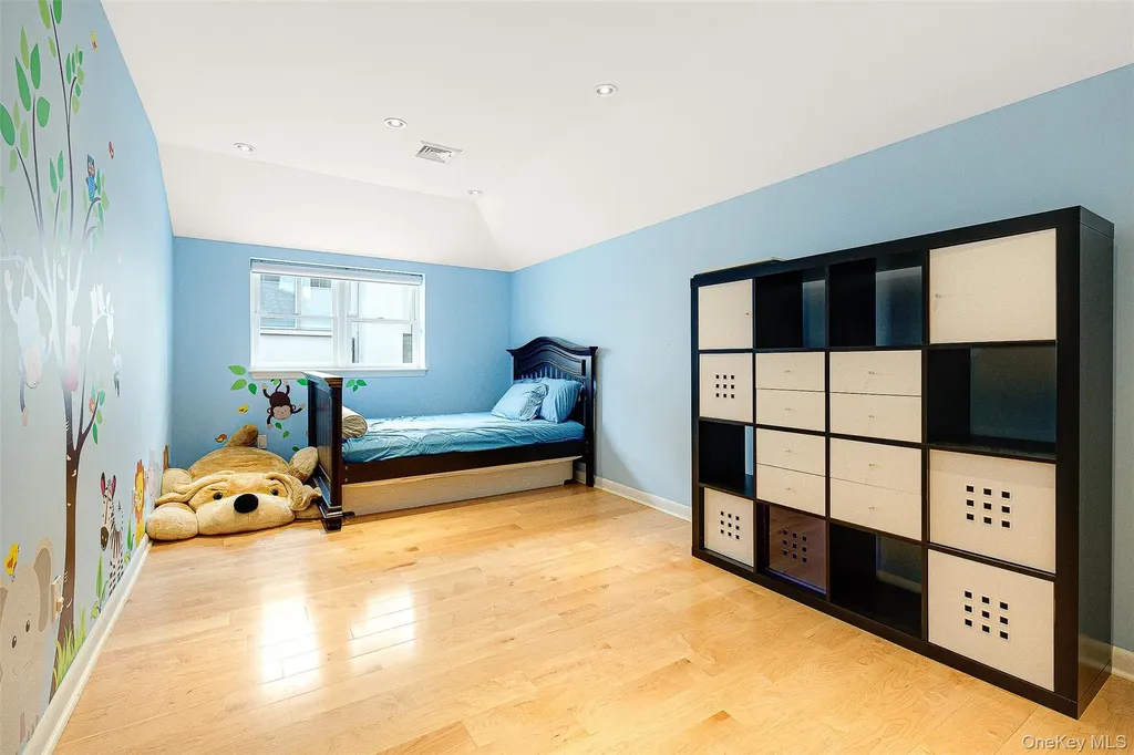 58-10 83rd Place Middle Village NY 11379