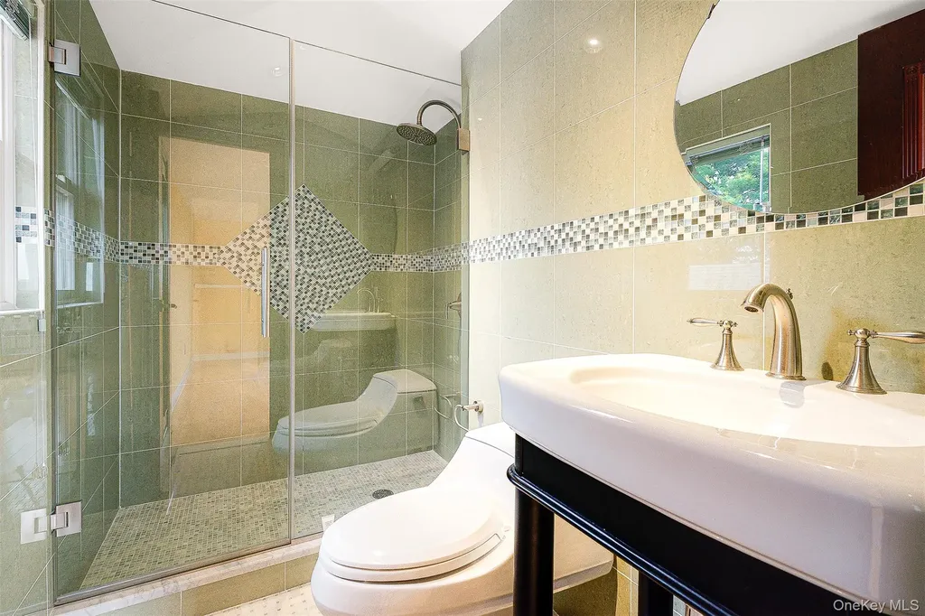 58-10 83rd Place Middle Village NY 11379