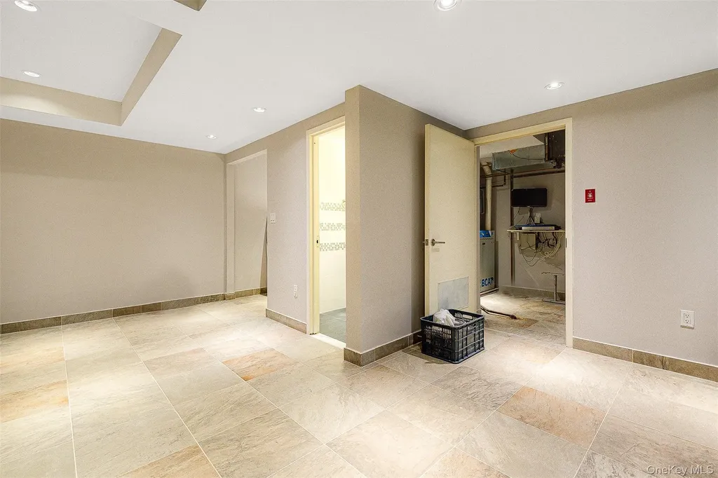 58-10 83rd Place Middle Village NY 11379