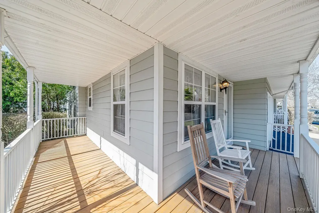 22 Fairlawn Drive Central Islip NY 11722