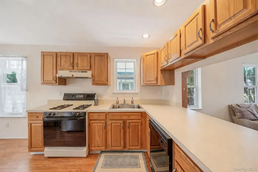 22 Fairlawn Drive Central Islip NY 11722