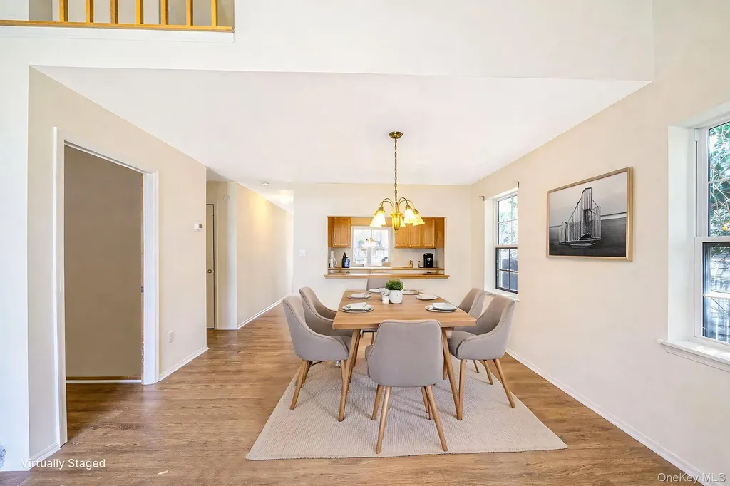 22 Fairlawn Drive Central Islip NY 11722