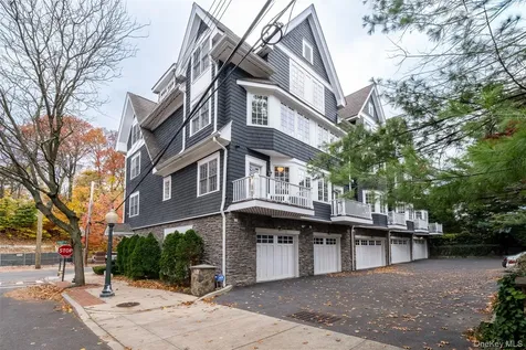 39 1st Street Pelham NY 10803