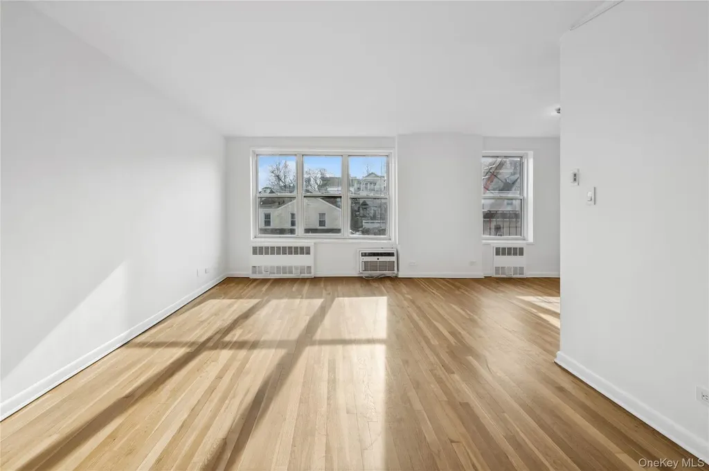 5730 Mosholu Avenue Bronx NY 10471