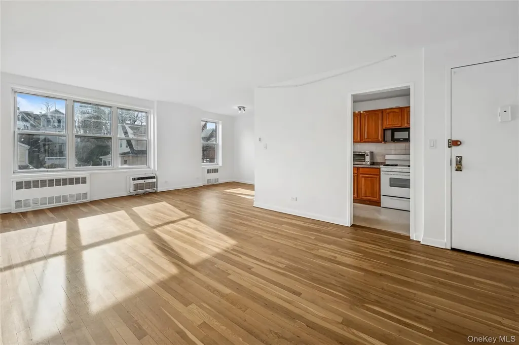 5730 Mosholu Avenue Bronx NY 10471