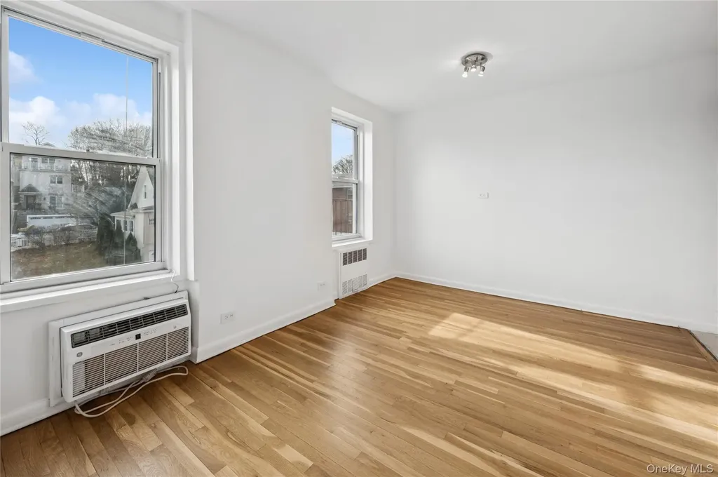 5730 Mosholu Avenue Bronx NY 10471