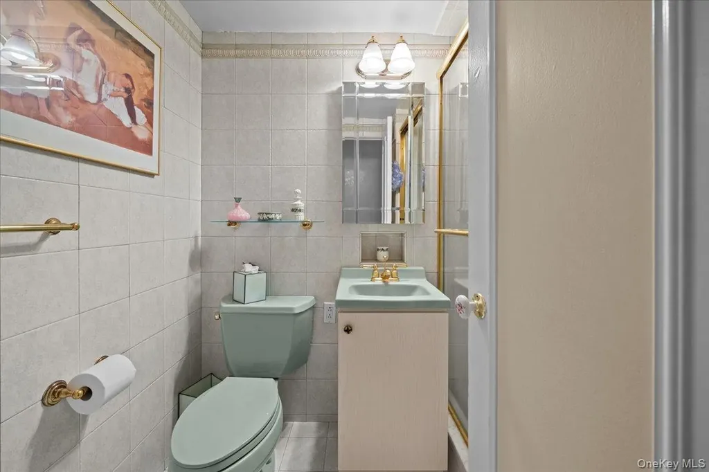 2727 Palisade Avenue Bronx NY 10463