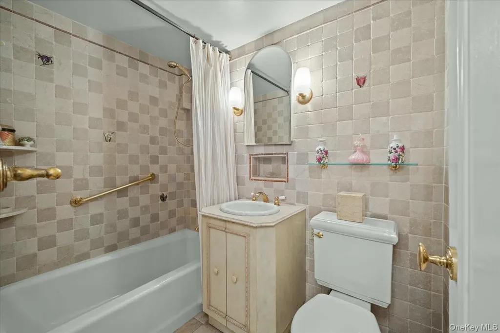 2727 Palisade Avenue Bronx NY 10463